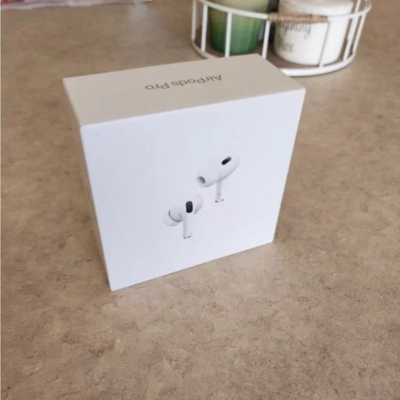 Apple AirPods Pro 2nd Generation with MagSafe Wireless Charging Case - White